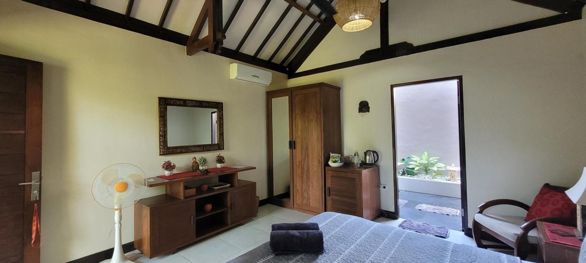 Rumah Sunyi Джили Трауанган Екстериор снимка